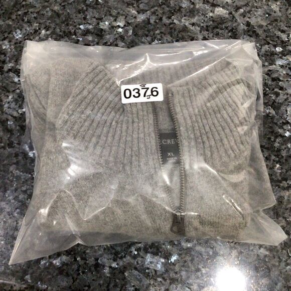 J.Crew Men’s Gray Merino Wool Blend Half-Zip Sweater - Size XL - Picture 7 of 7